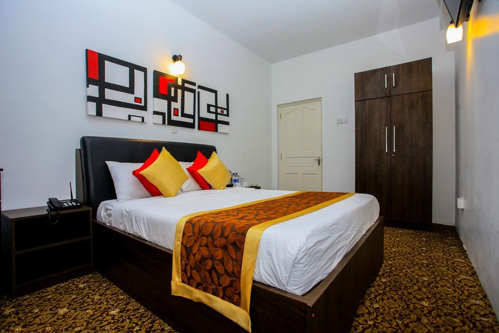 La Cottage Boutique Hotel & Restaurant Нувара-Елія Екстер'єр фото