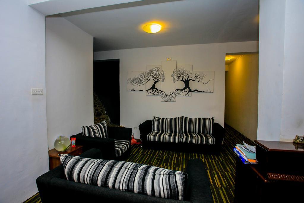 La Cottage Boutique Hotel & Restaurant Нувара-Елія Екстер'єр фото