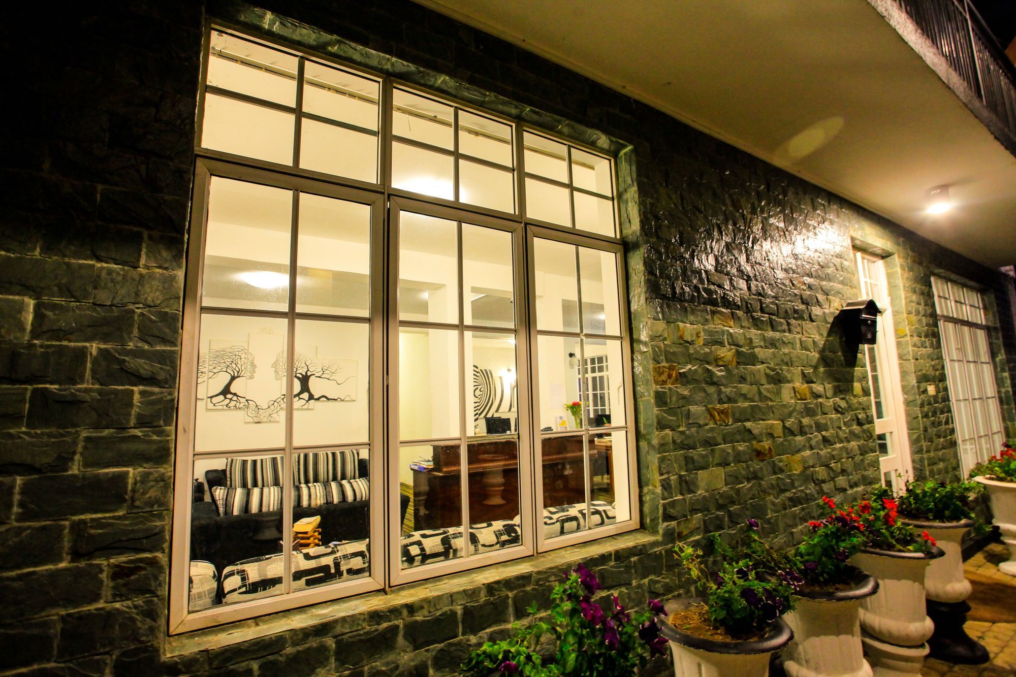 La Cottage Boutique Hotel & Restaurant Нувара-Елія Екстер'єр фото